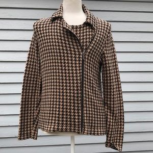 Chaps Tan and Black Houndstooth Sweater Size XL